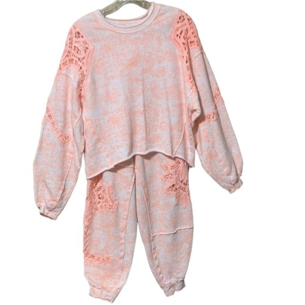 Free People movement Sun/Done lace dye cropped joggers and sweat shirt XS